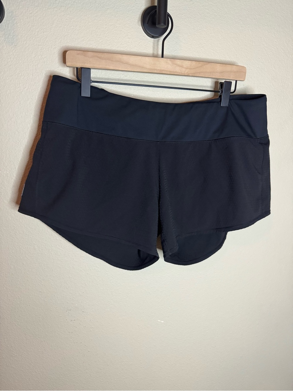 Oiselle Roga Shorts Black Size 10